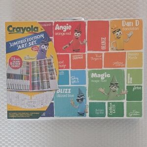 Crayola Limited Edition Art Set - Multicolor